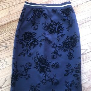 Black and blue printed skirt. Striped Elastic waist. Size S